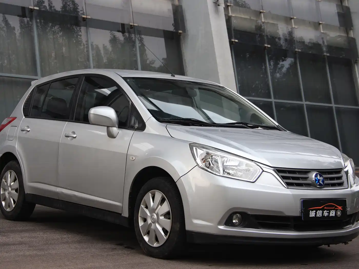 Venucia R50 2014 2013 1.6L Auto Fashion