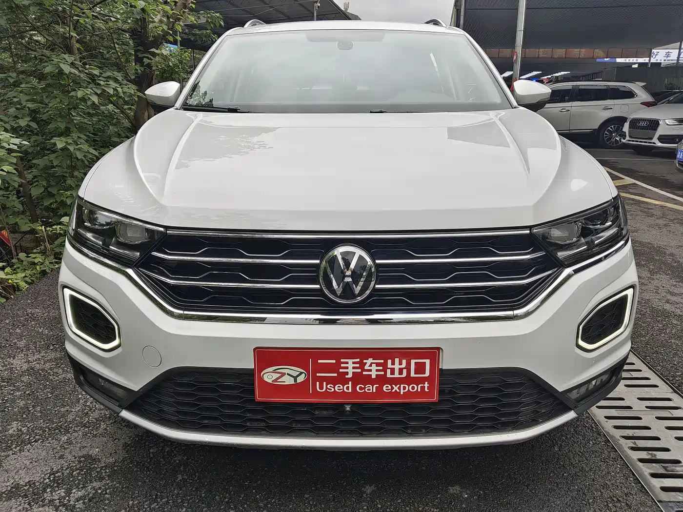 Volkswagen T-ROC 2021 280TSI DSG 2WD Comfort Smart Connect Edition фото 2