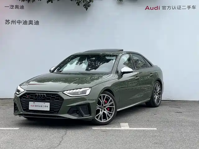AUDI S4
