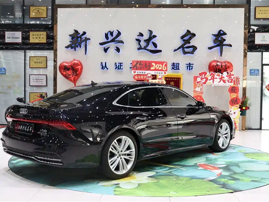 Audi A7L 2024 45 TFSI quattro Premium Luxury фото 5