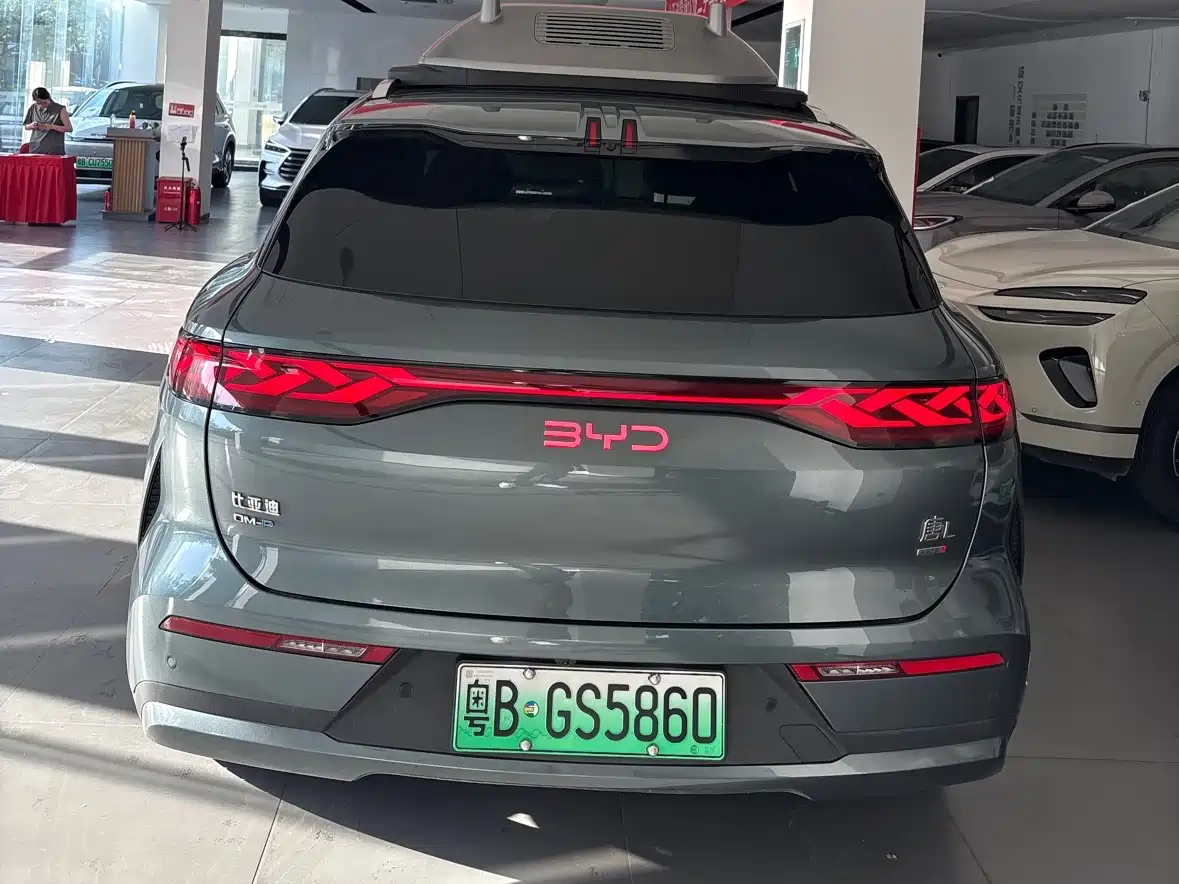 BYD Tang L 2025 DM 175KM Drone Player Edition фото 4