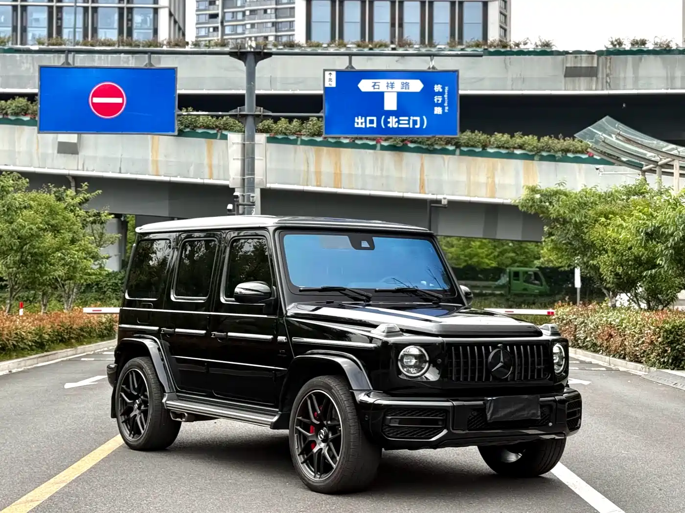 Mercedes-Benz G-Class 2024 G 500 фото 2