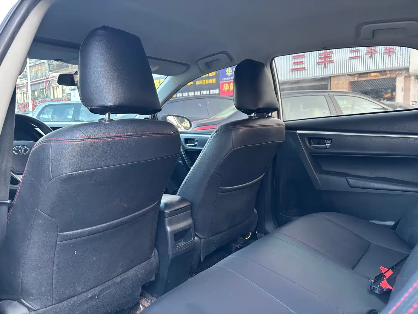 Toyota Corolla 2017 Facelift 1.2T S-CVT GL фото 6