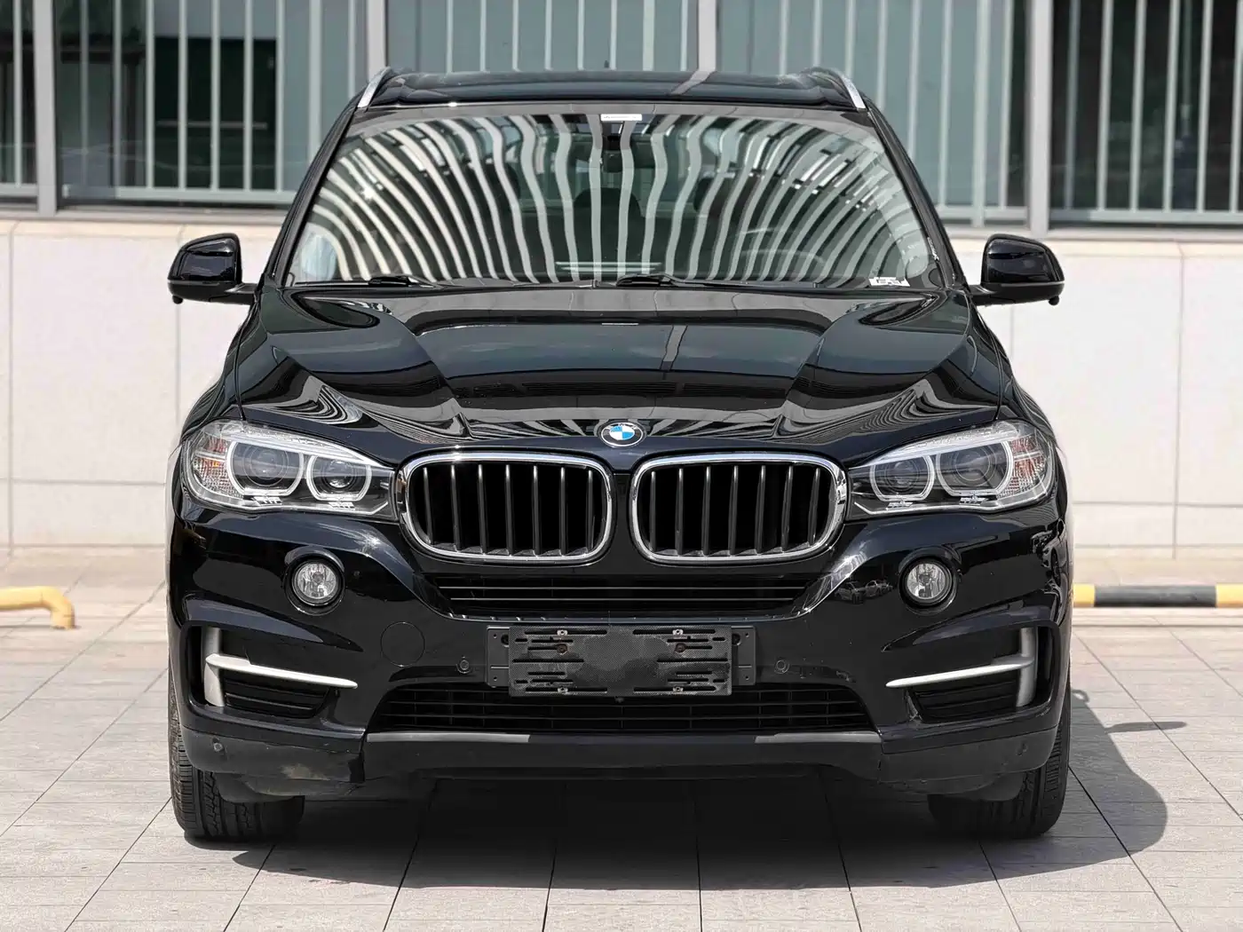 BMW X5 (Import) 2018 xDrive35i Elegant Model фото 2