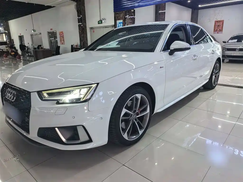 Audi A4L 2018 30th Anniversary 40 TFSI Fashion фото 5
