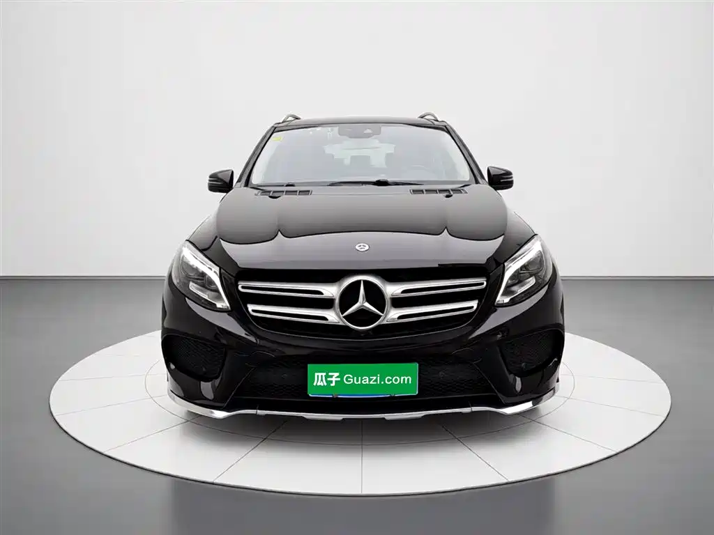 Mercedes-Benz GLE 2018 GLE 320 4MATIC Dynamic Ultimate Edition фото 3