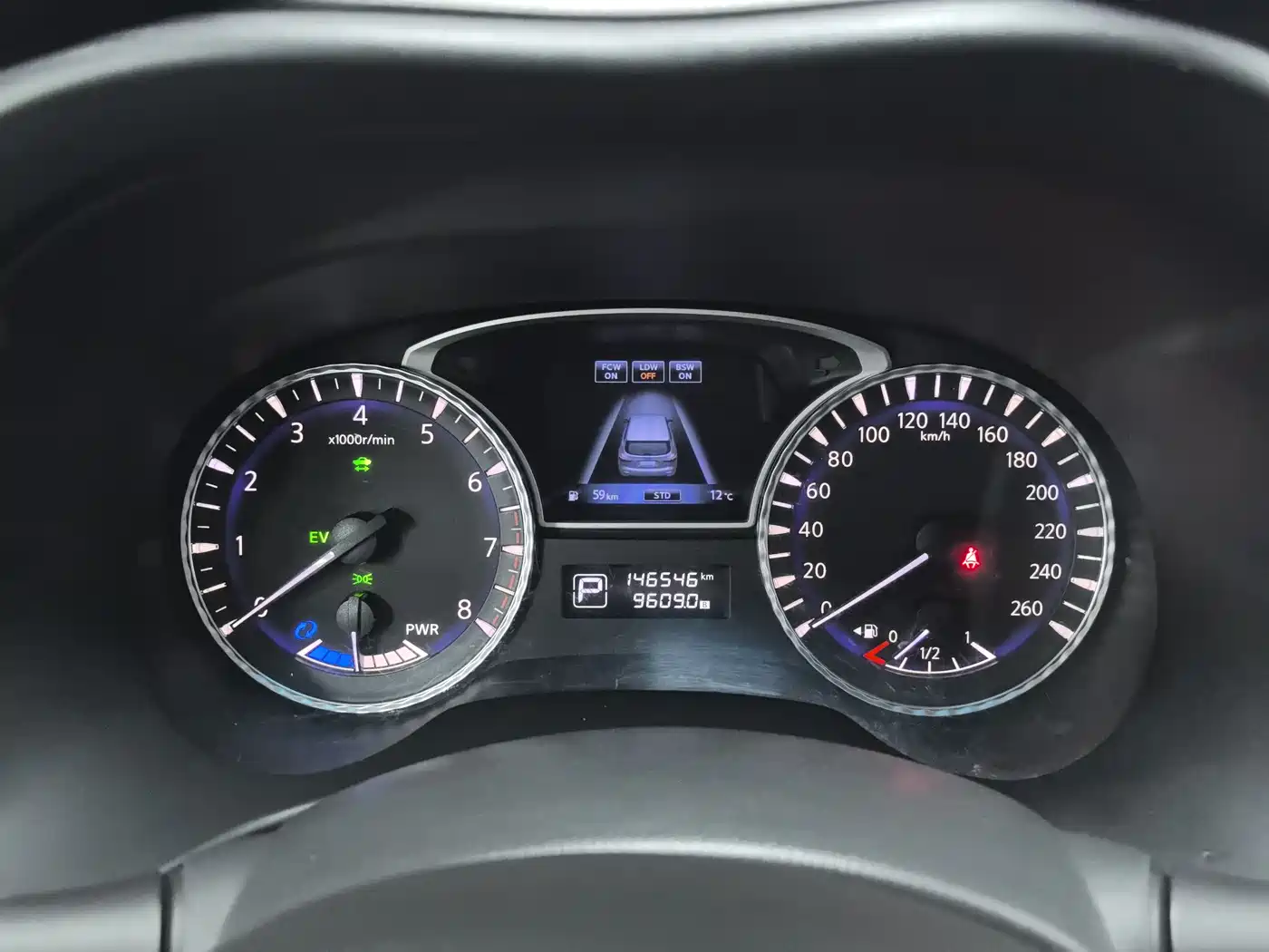 Infiniti QX60 (Import) 2014 2014 2.5 S/C Hybrid AWD All-Round Edition