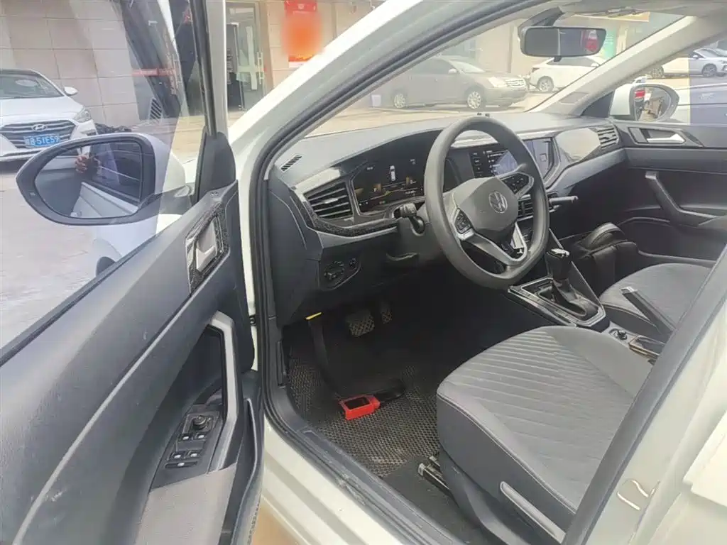 Volkswagen Lavida 2023 Xinrui 1.5L Auto Xinyi Edition фото 16