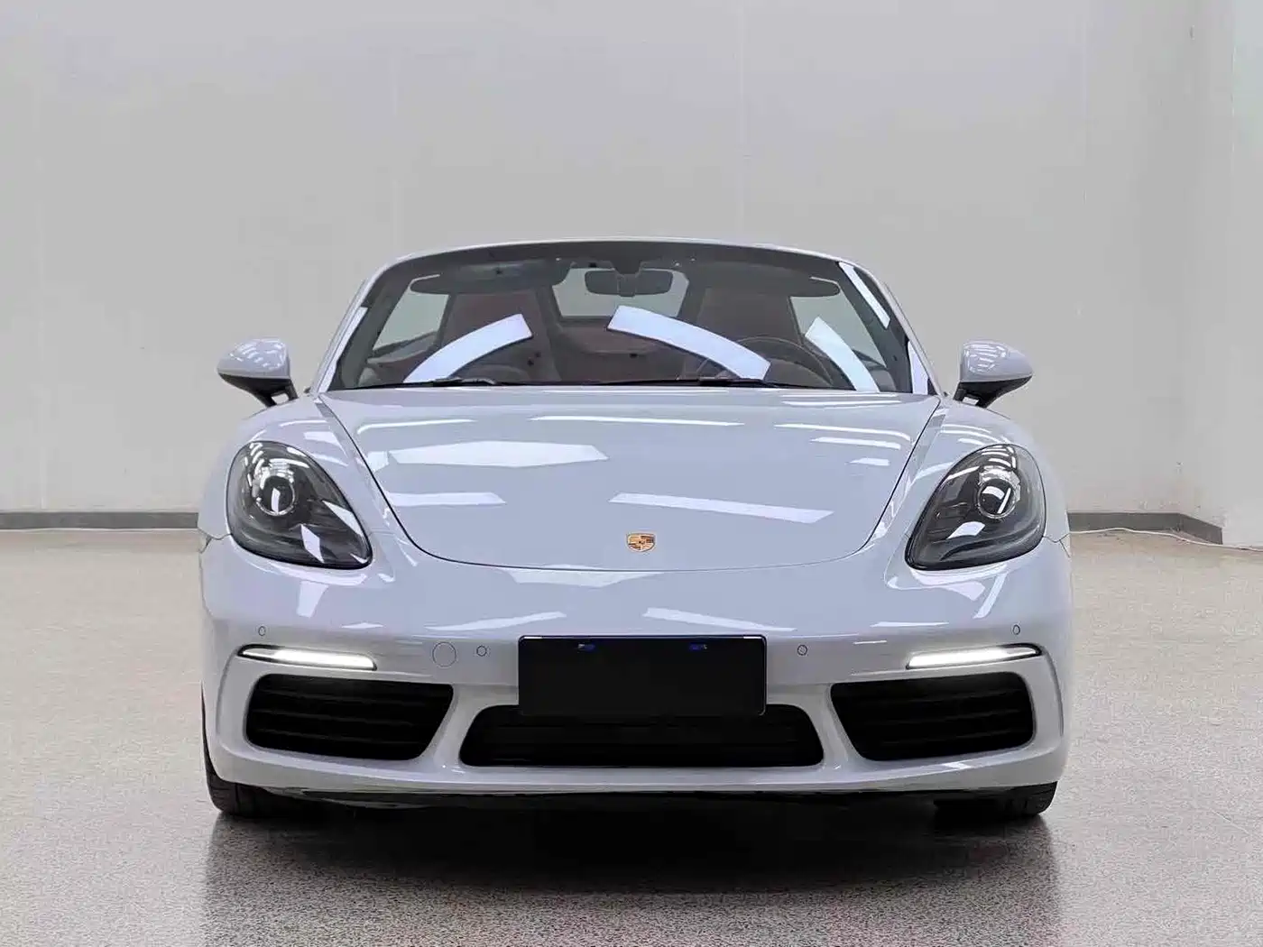 Porsche 718 2018 Boxster 2.0T фото 2