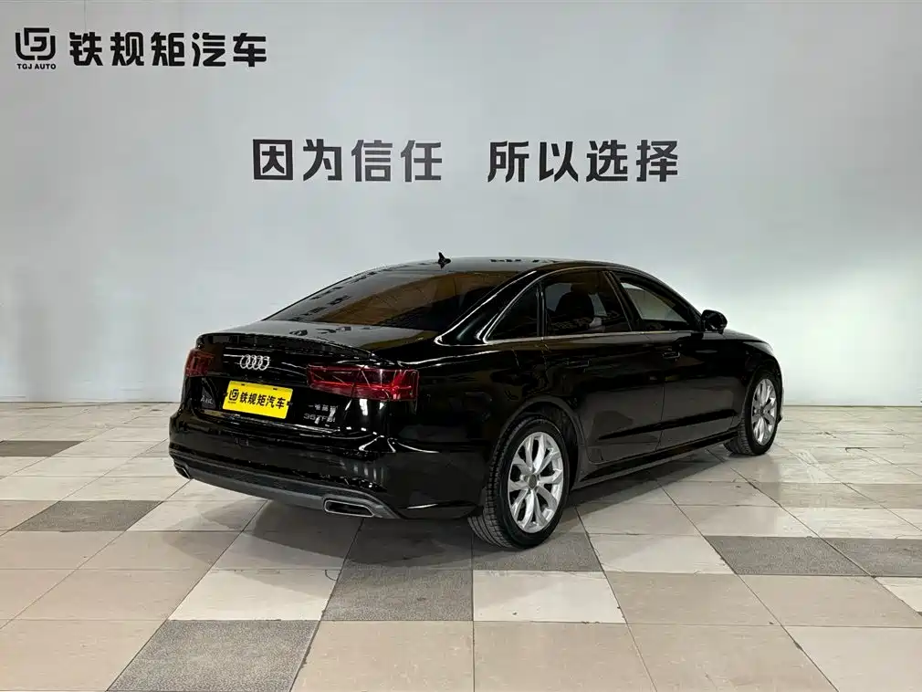 Audi A6L 2018 30th Anniversary 35 TFSI Fashion фото 4