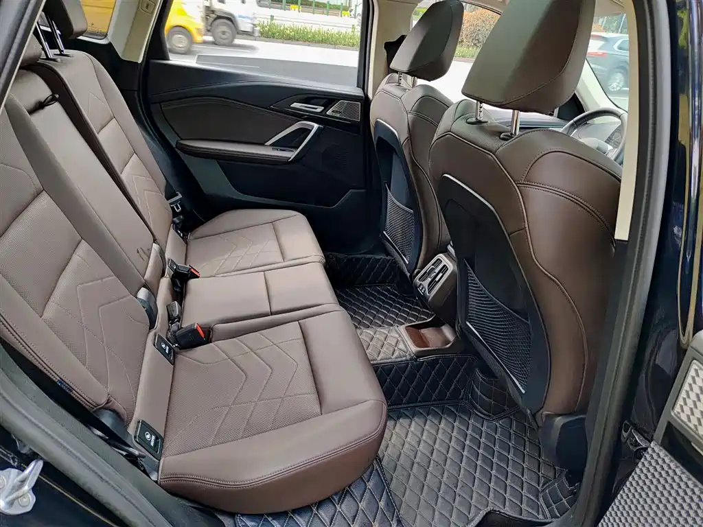 BMW X1 2024 sDrive25Li X Design Package фото 10