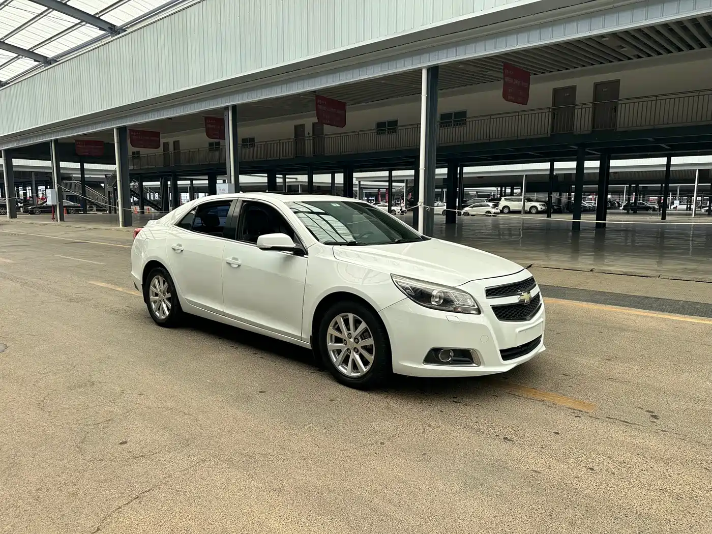 Chevrolet Malibu 2014 2.0L Automatic Luxury фото 3