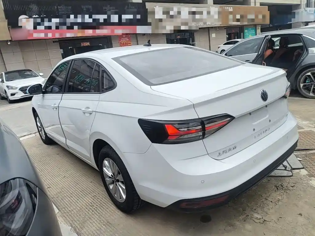 Volkswagen Lavida 2023 Xinrui 1.5L Auto Xinyi Edition фото 5