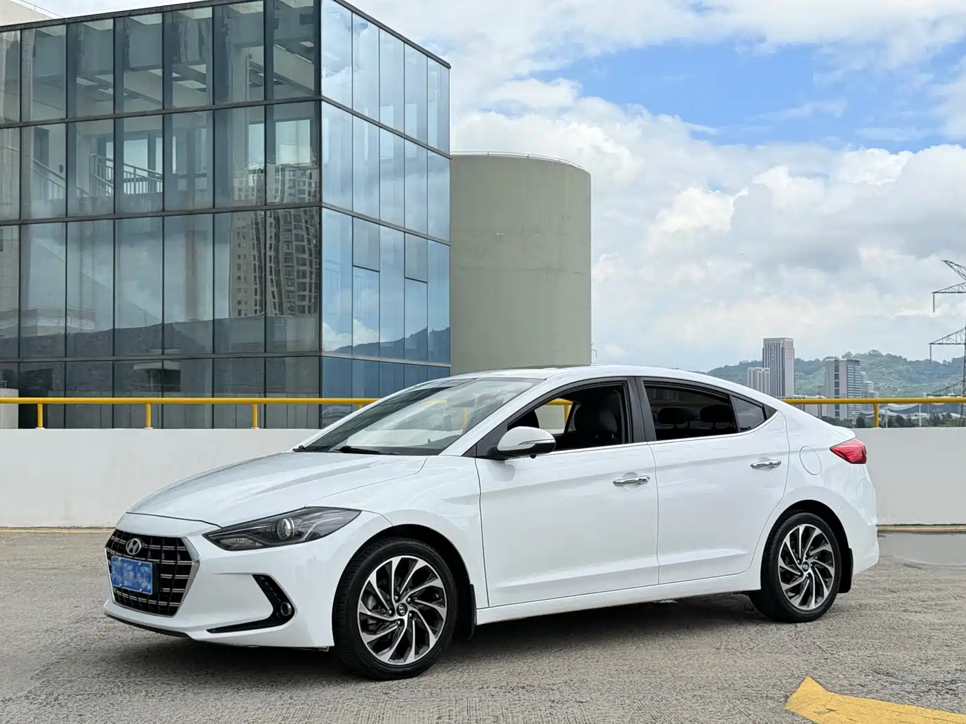 Hyundai Elantra 2019 1.5L CVT Smart Elite
