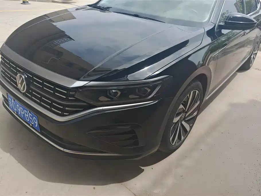 Volkswagen Passat 2023 Facelift 330TSI Luxury Edition фото 5