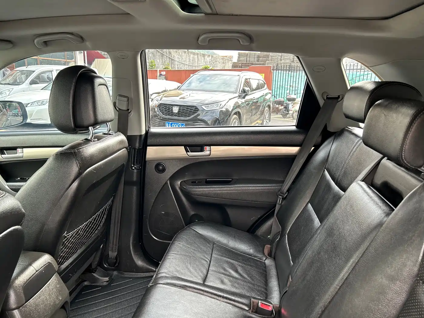 Kia Sorento 2012 2.2T Diesel Ultimate Edition фото 16