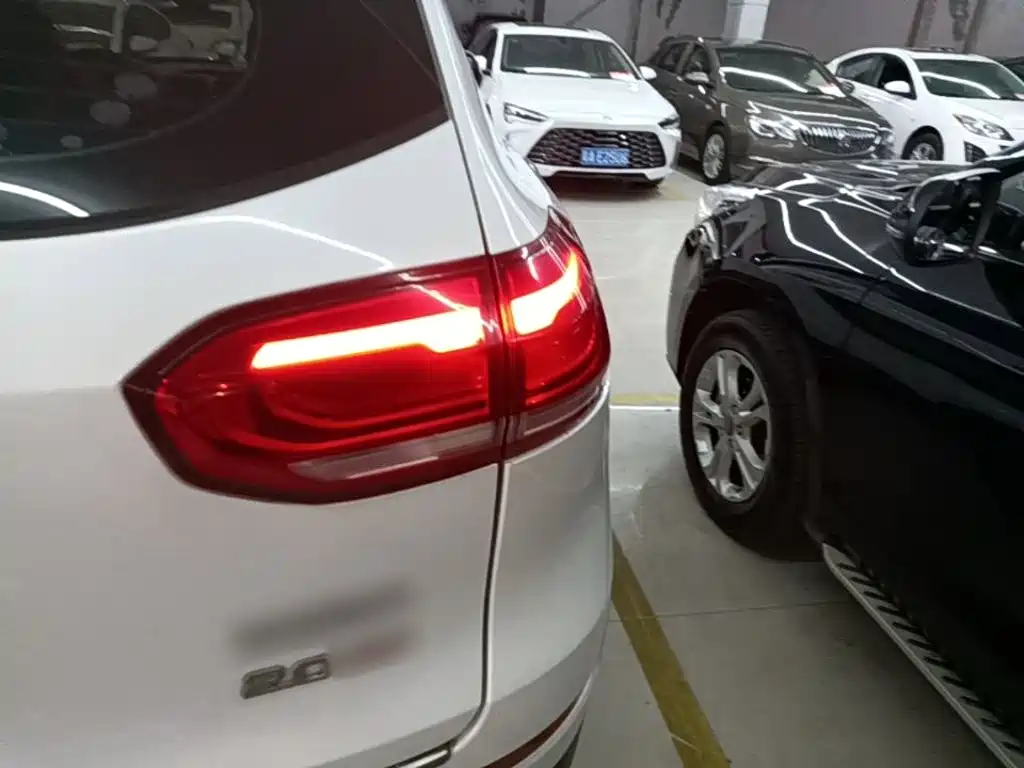 Photo 8 - Haval H6
