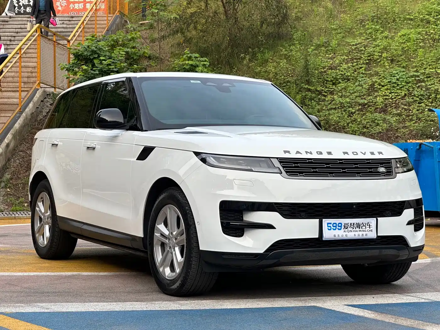 Land Rover Range Rover Sport 2024 360PS S фото 2