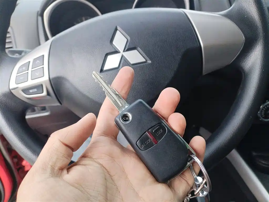 Mitsubishi ASX 2013 2.0L Manual 2WD Comfort фото 17