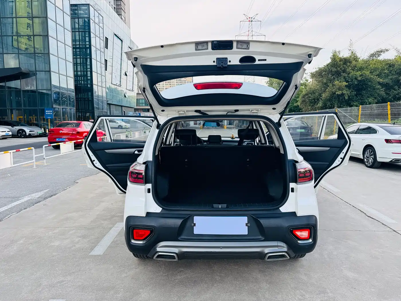 Kia Sportage 2019 2.0L Automatic Smart Luxury Edition фото 10