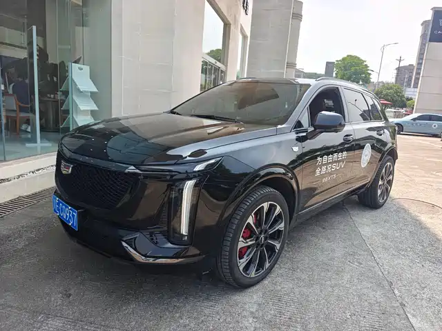 cadillac xt5