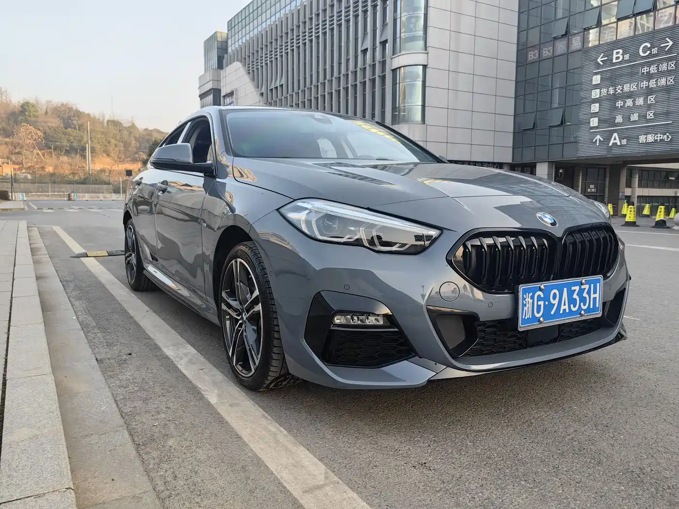 BMW 2 Series (Import) 2021 225i 4-Door Gran Coupe M Sport Shadow Edition фото 2