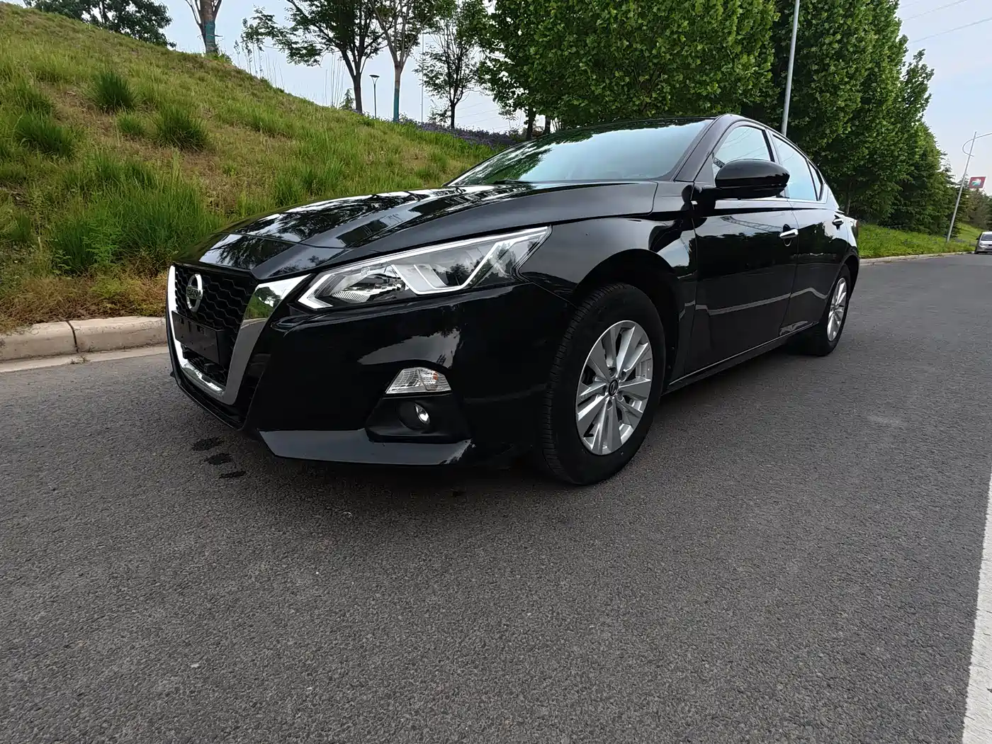 Nissan TEANA