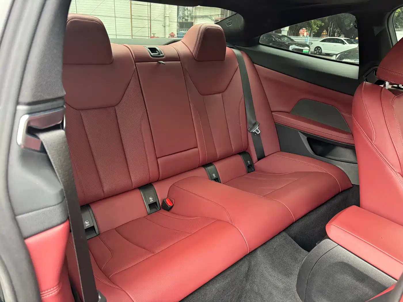 BMW 4 Series 2023 425i M Sport Shadowline Package фото 4