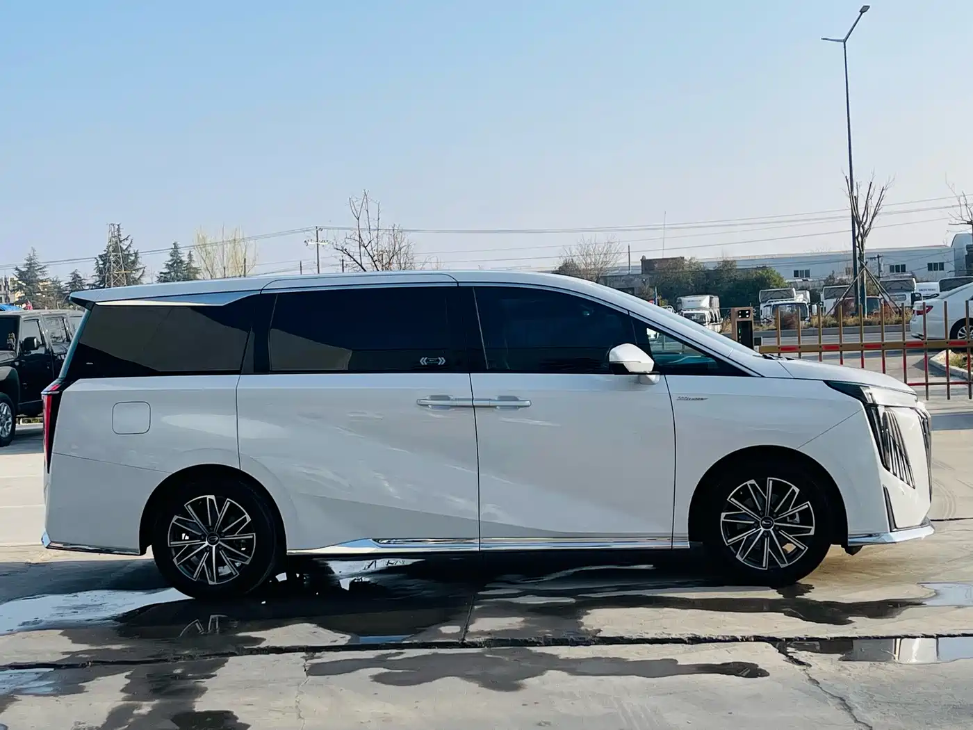 GAC Trumpchi Trumpchi M8 2024 Master Series 400T Ultimate Edition фото 20
