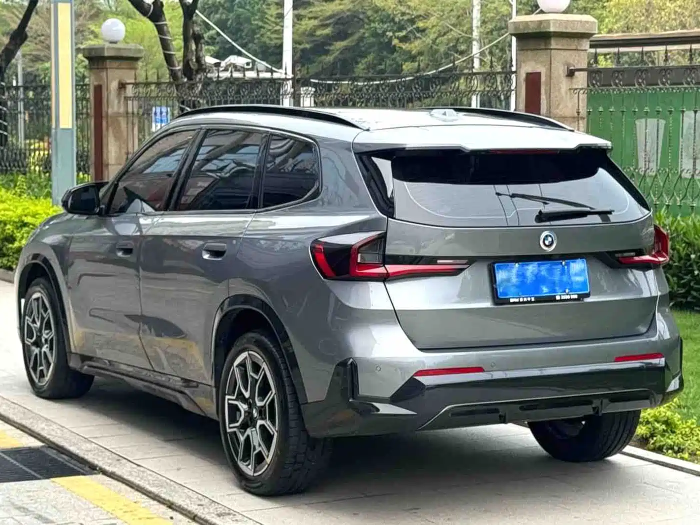 BMW X1 2024 sDrive25Li X Design Package фото 6