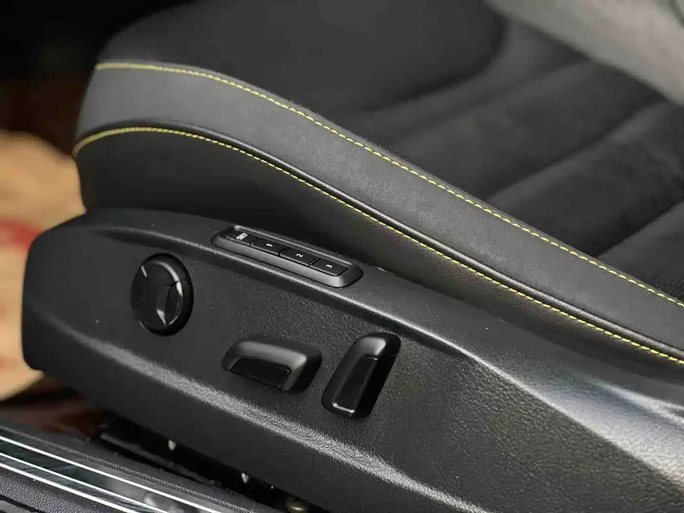 Volkswagen FAW-Volkswagen CC 2021 380TSI Eye-catching Edition фото 7