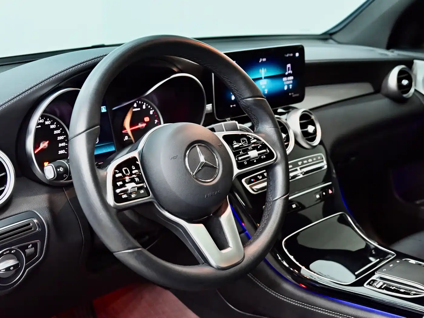 Mercedes-Benz GLC 2020 GLC 260 L 4MATIC Dynamic фото 17