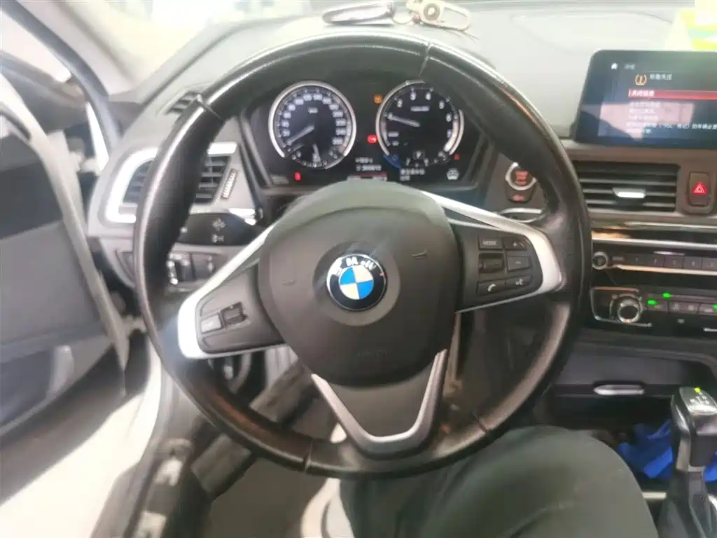 BMW 1 Series 2019 118i Fashion Edition фото 11