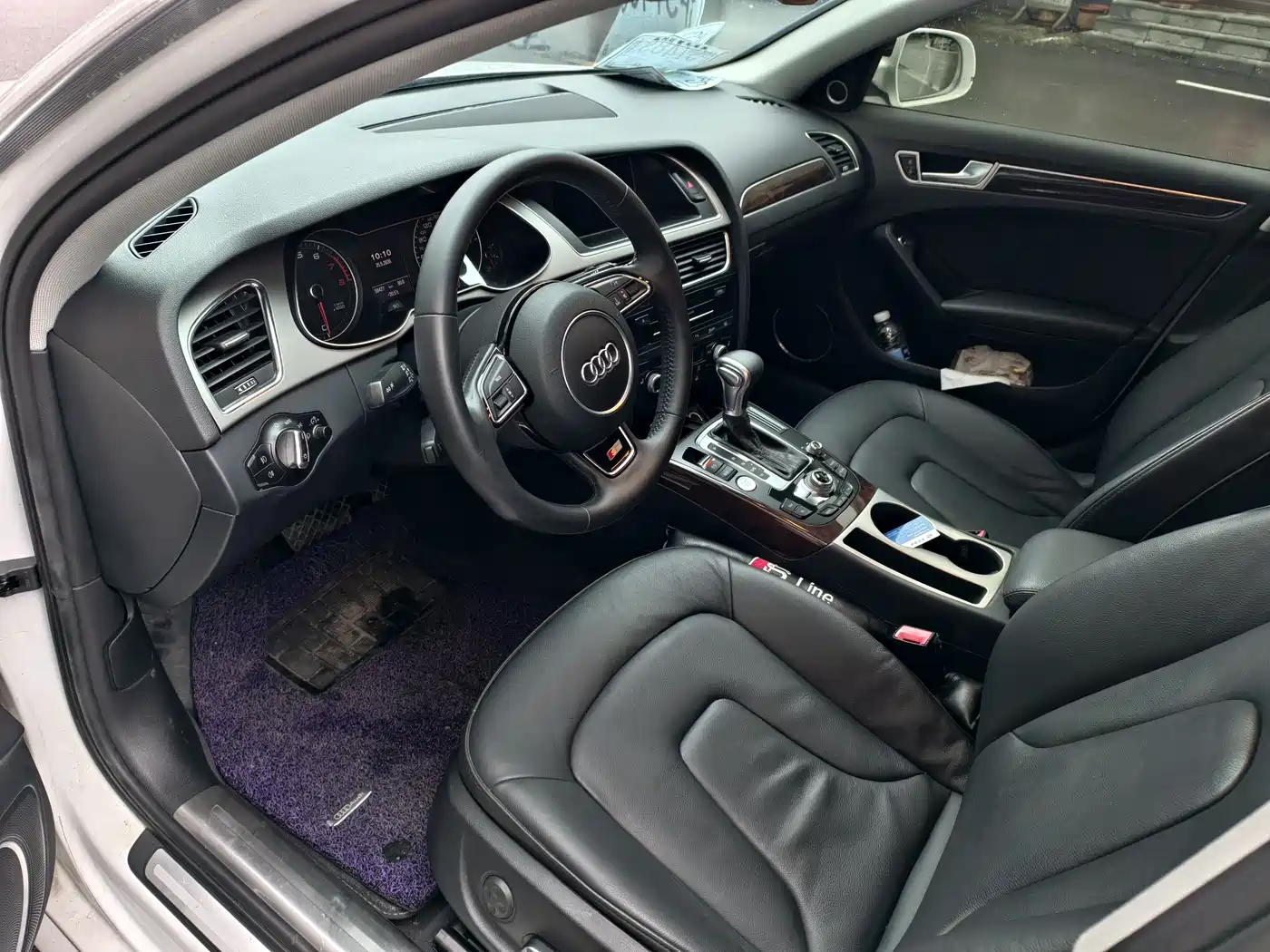 Audi A4L 2013 35 TFSI Automatic Luxury фото 9