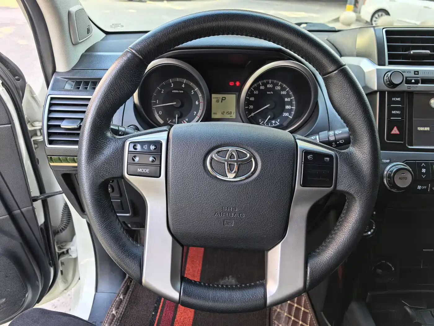 Toyota Prado 2016 2.7L Auto Luxury Edition фото 8