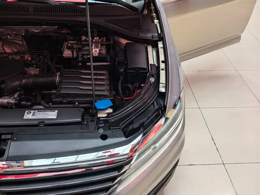 Volkswagen Lavida 2019 1.5L Automatic Comfort Edition China VI фото 18