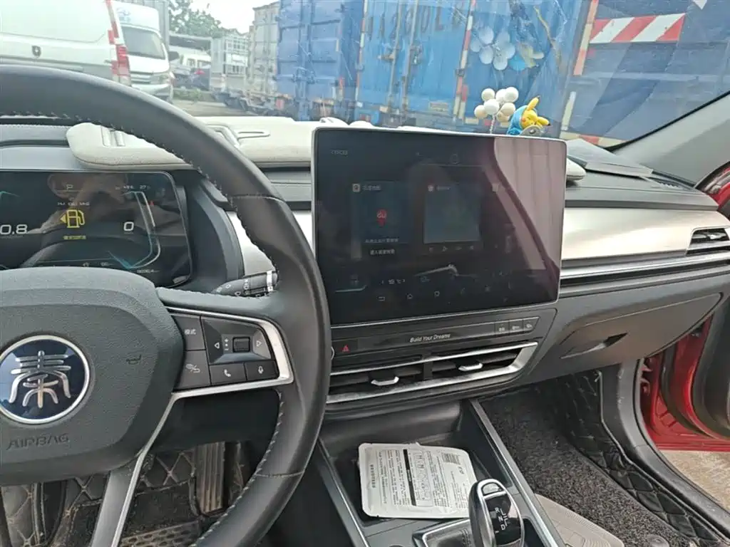 BYD Qin Pro 2018 1.5TI Automatic Smart Connected Dynamic Edition фото 10