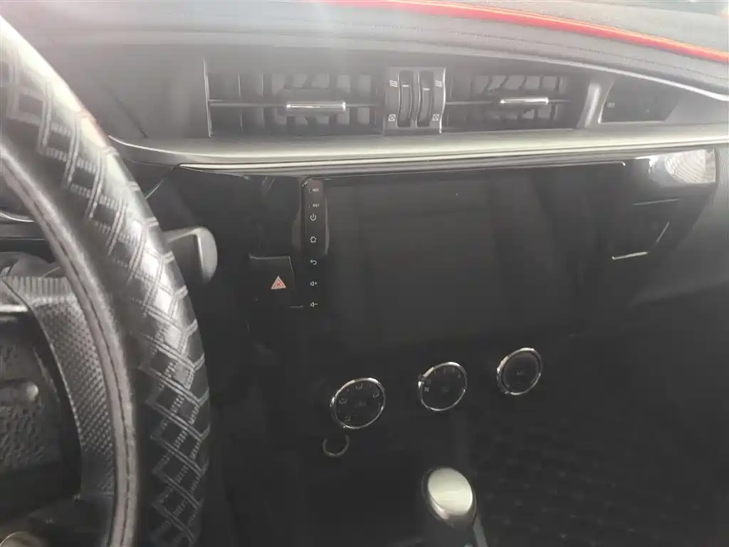 Toyota Levin 2016 1.6G CVT Elite Edition фото 13