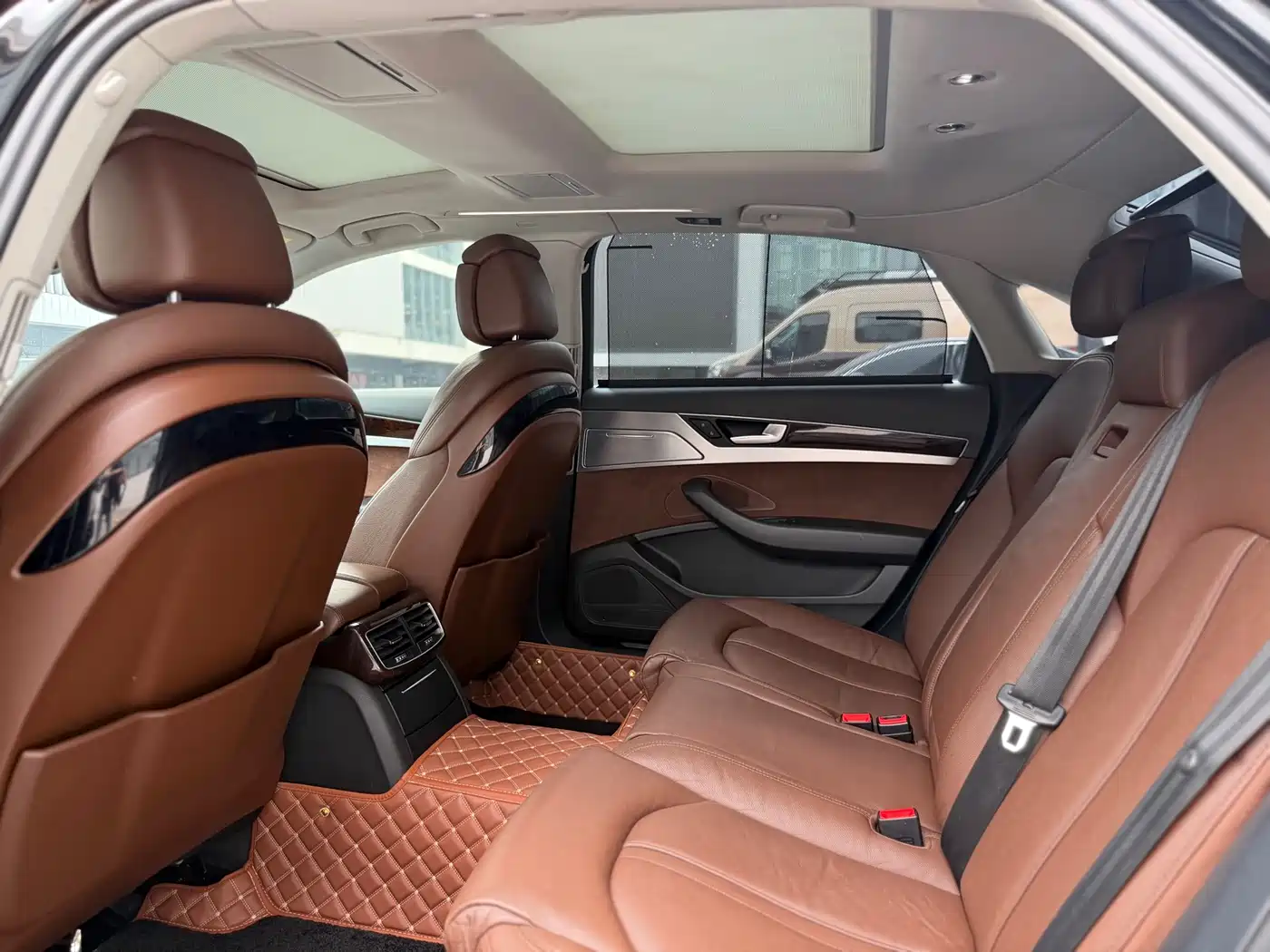 Audi A8 2016 A8L 45 TFSI quattro Comfort фото 5