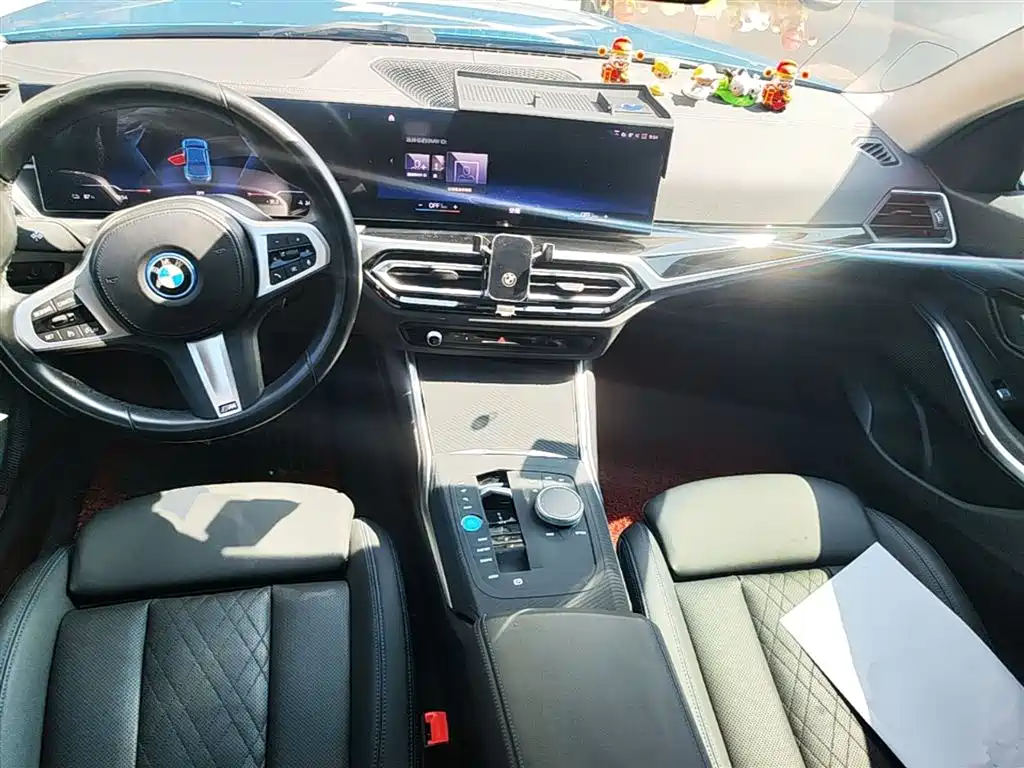 BMW i3 2022 eDrive 35 L фото 10