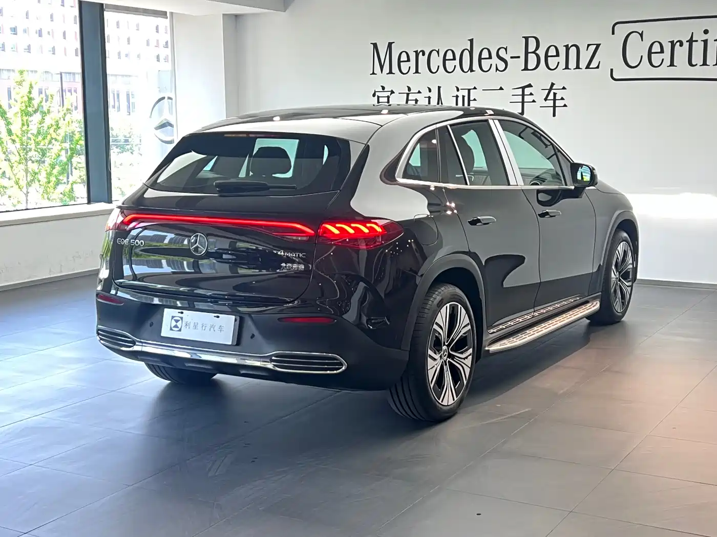 Mercedes-Benz EQE SUV 2024 500 4MATIC Pioneer Edition фото 14
