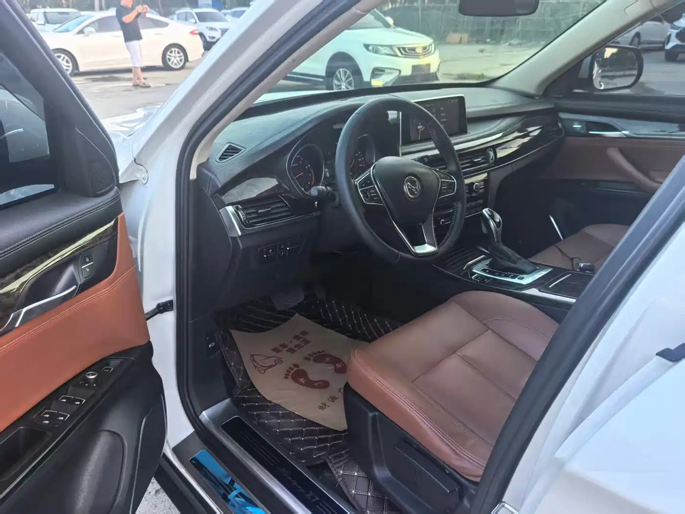 Hanteng Auto Hanteng X7 2017 2016 2.0T DCT Luxury