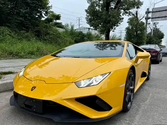  Lamborghini Huracán 2020 Huracán EVO RWD