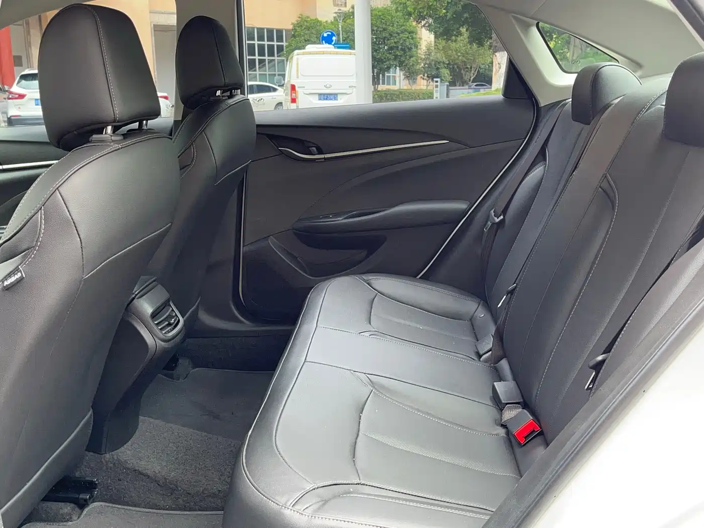 Buick Excelle 2021 Facelift 1.3T Auto Mild Hybrid Elite фото 8