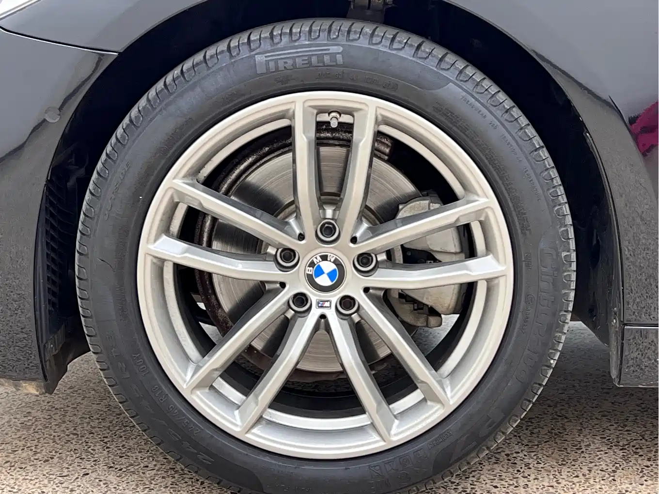 BMW 5 Series (Import) 2020 Model 525i M Sport Package фото 6