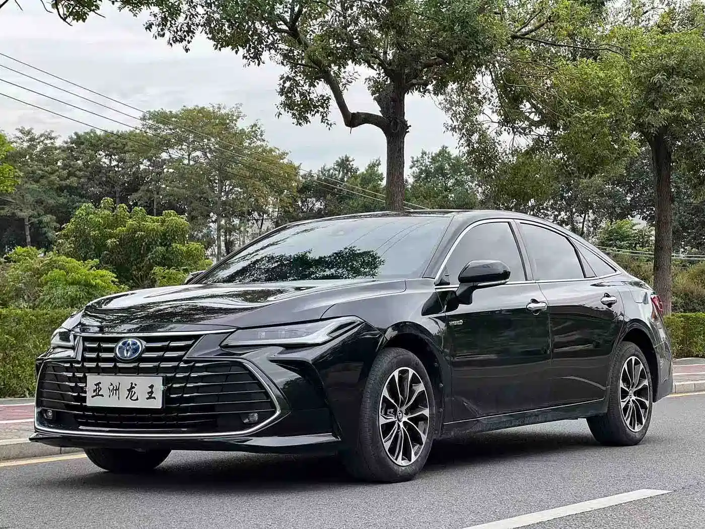 Toyota Avalon 2023 Hybrid 2.5L Luxury Edition