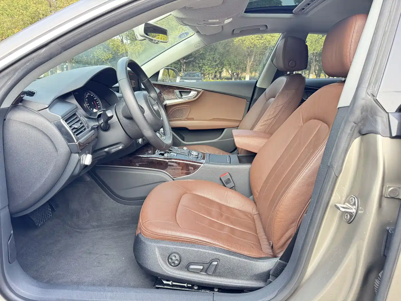 Audi A7 2012 3.0TFSI quattro Comfort фото 12