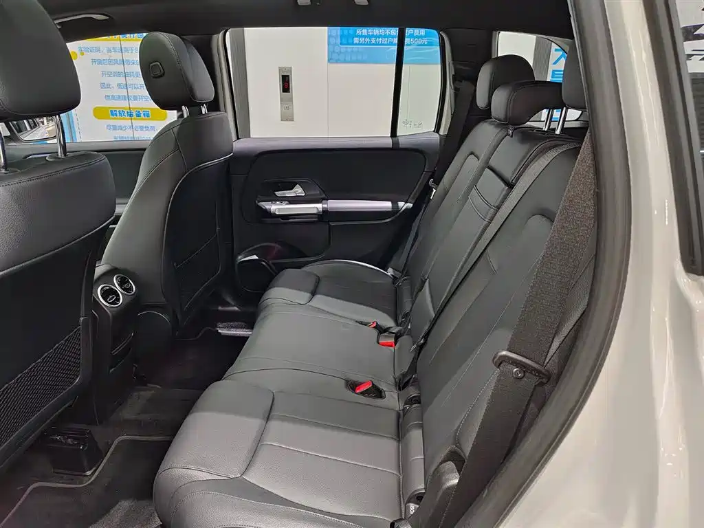 Mercedes-Benz GLB 2024 GLB 220 Dynamic фото 8