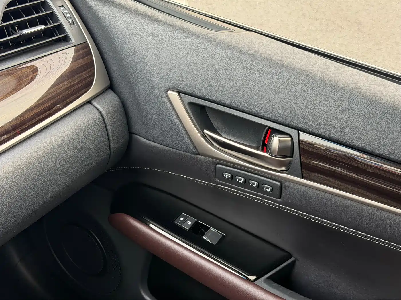 Lexus GS 2018 2016 300h Luxury Edition
