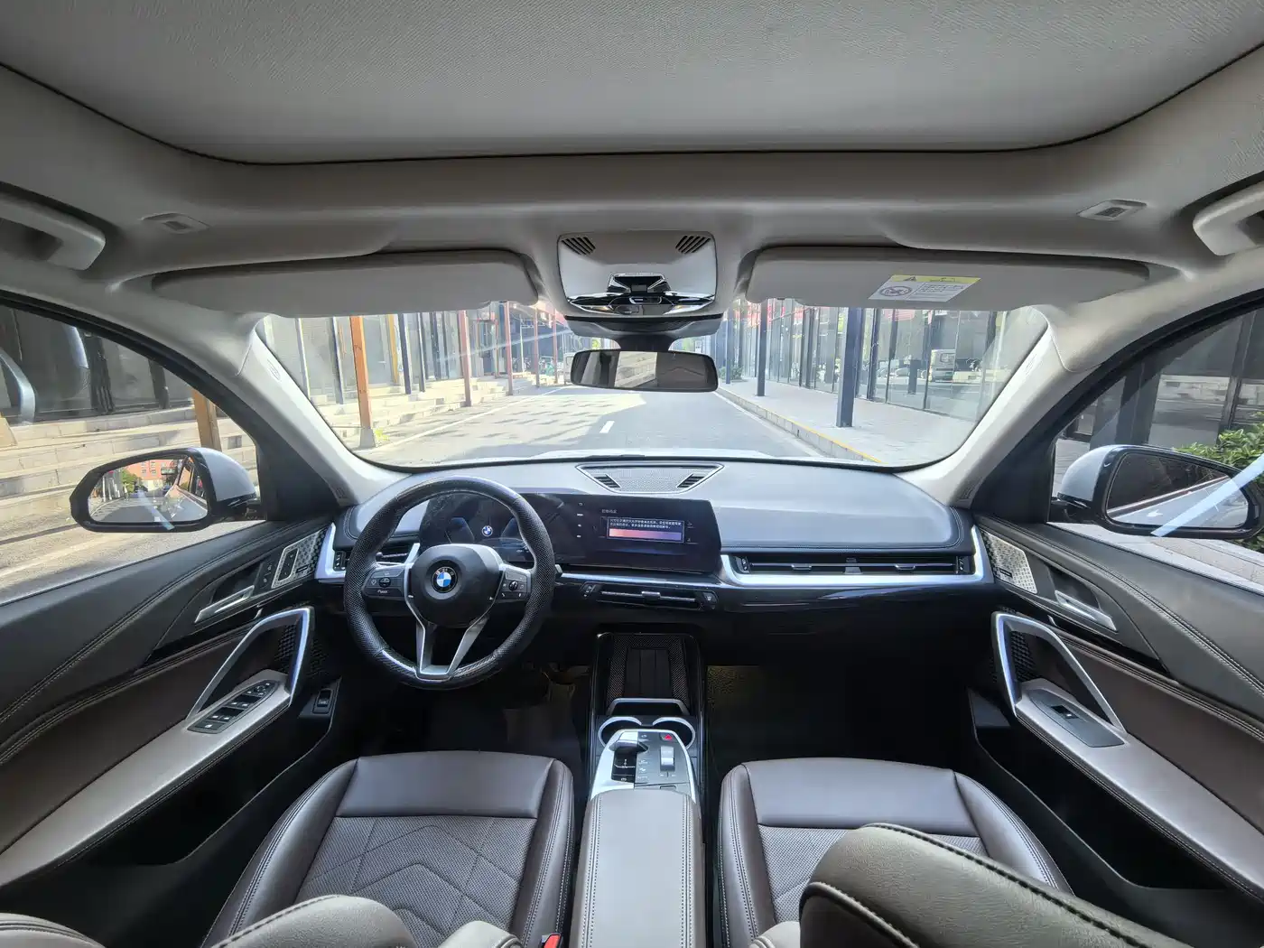 BMW X1 2024 sDrive25Li X Design Package фото 9